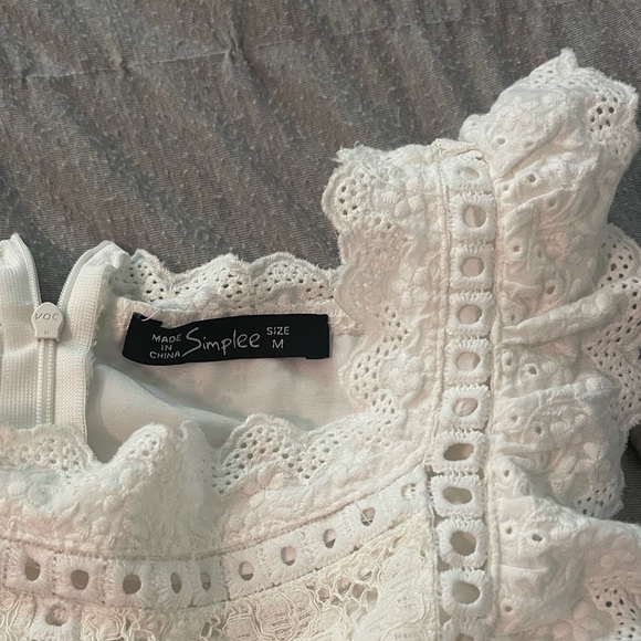 Classy white dress - Picture 4 of 5